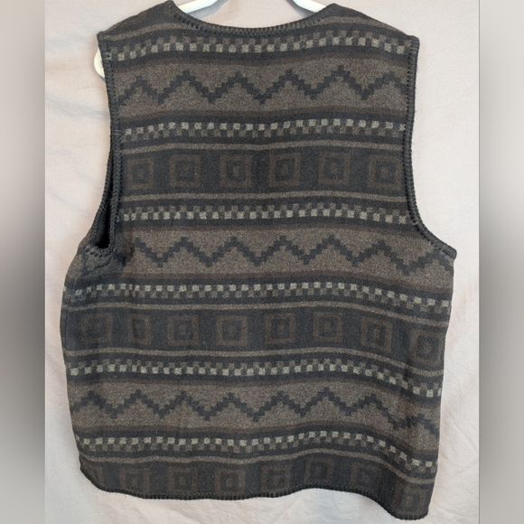 Tribal vest size large Acrylic/polyester/wool blend - Picture 2 of 10